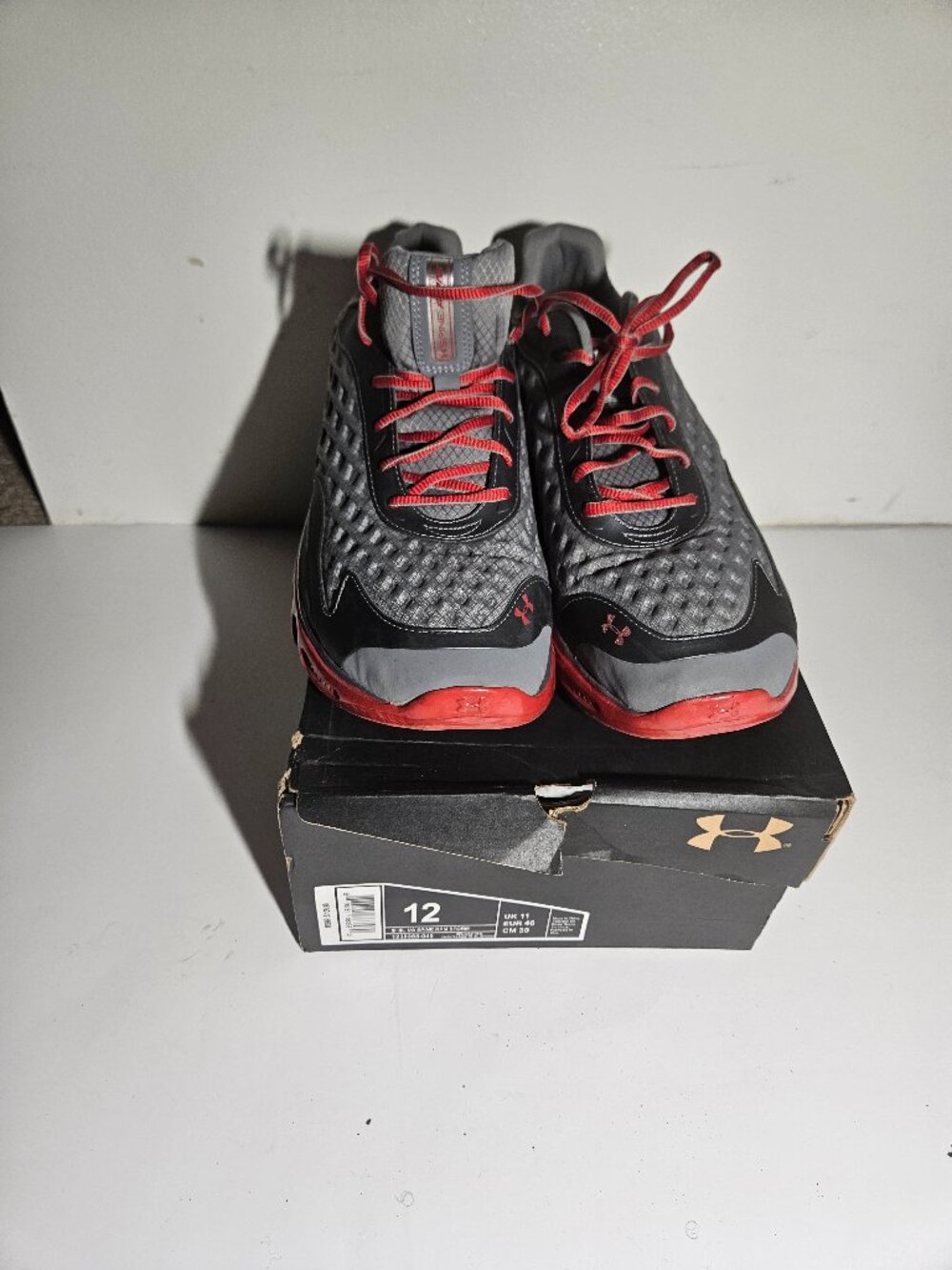 Under Armour UA Highlight Trainer – Men’s 12